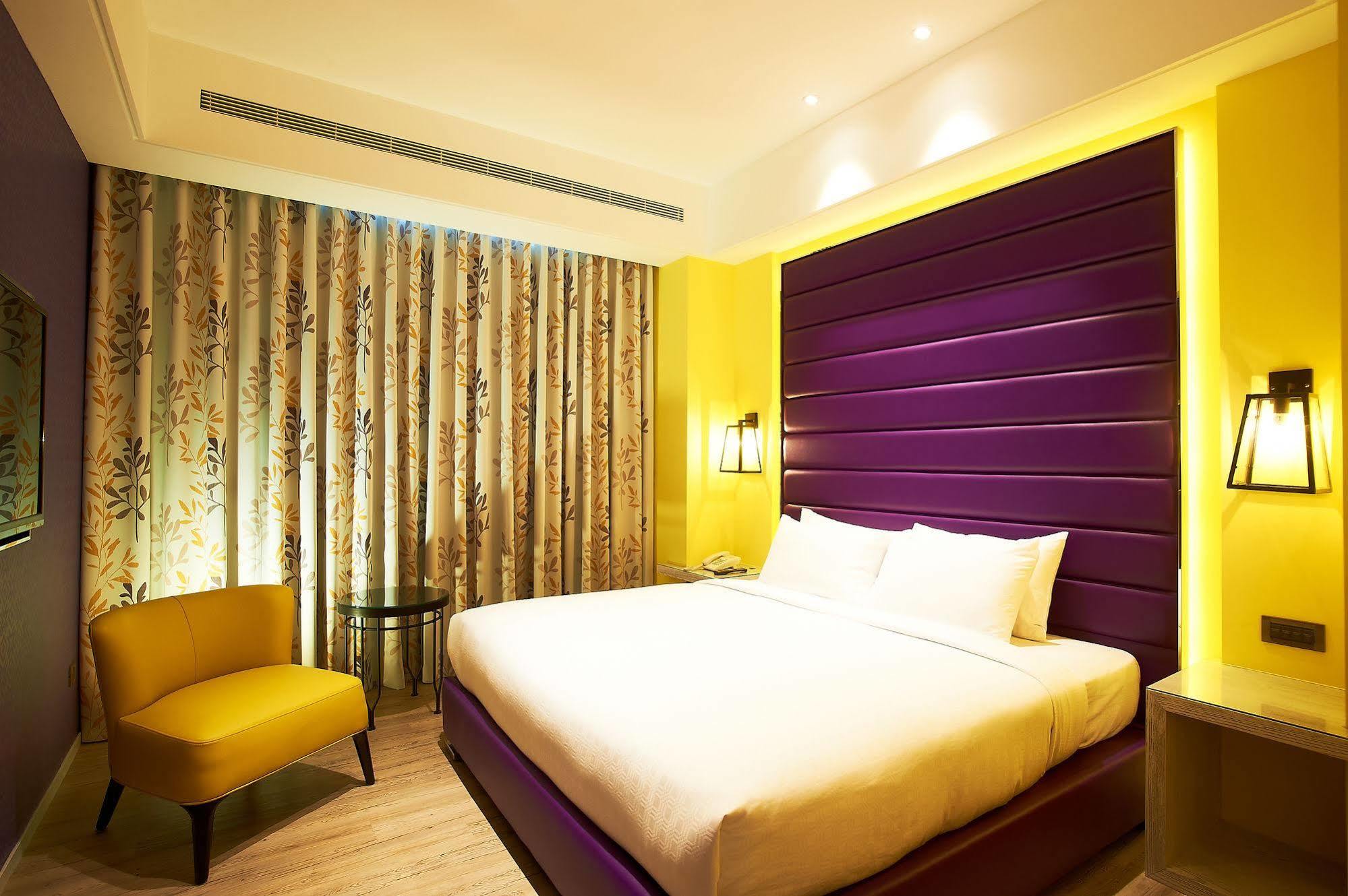 Royal Group Hotel Bo Ai Branch Kaohsiung Exterior foto